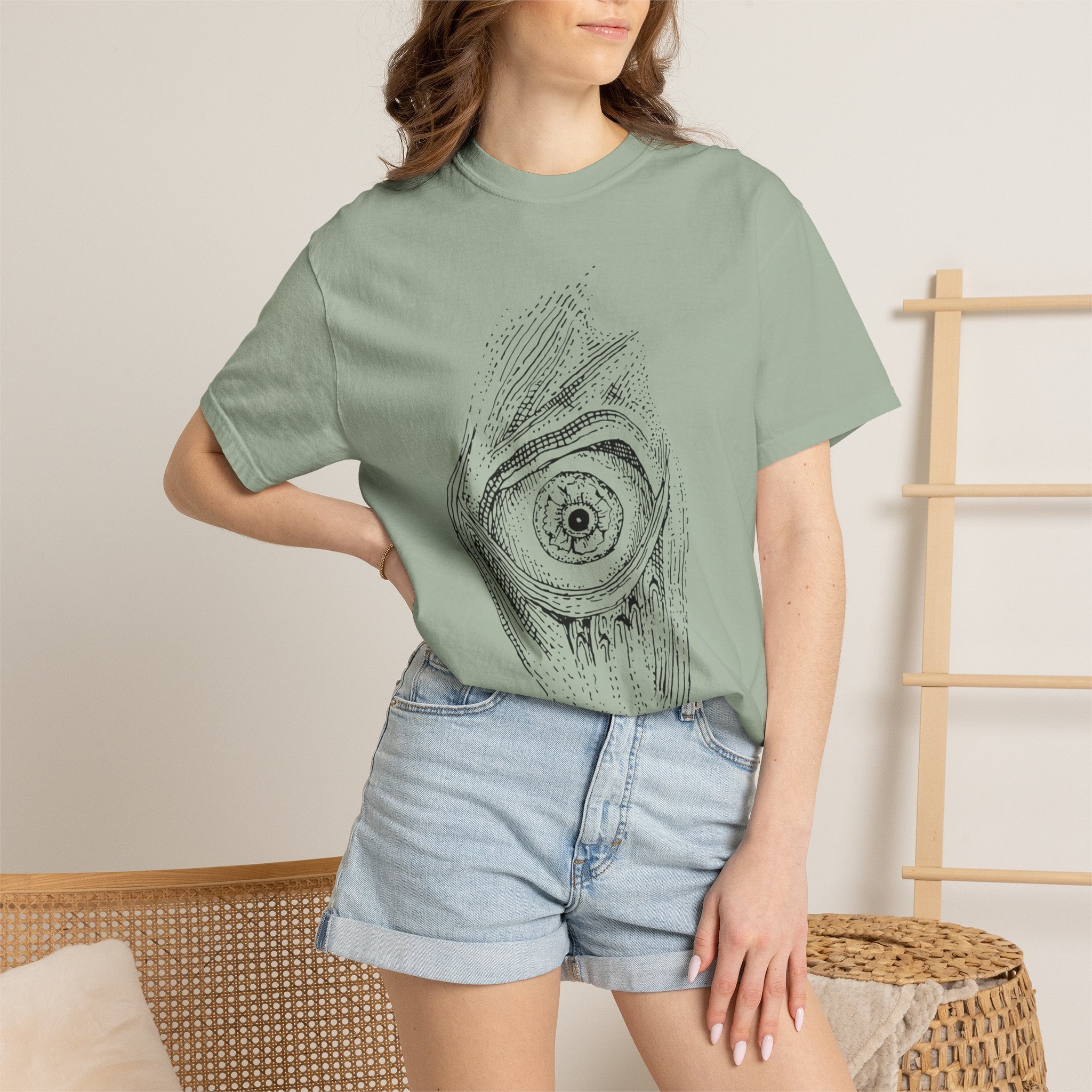 Holow eye Tee