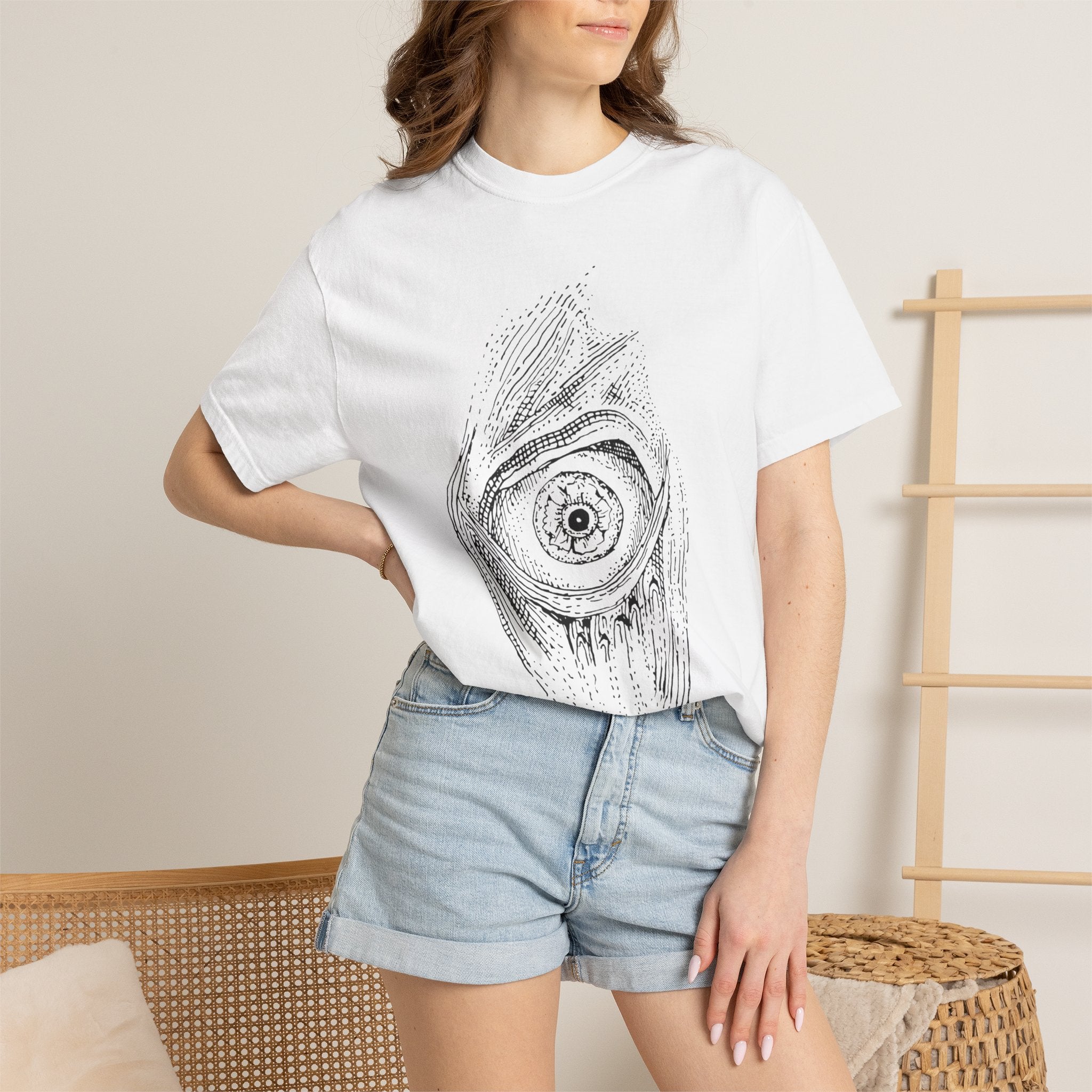 Holow eye Tee